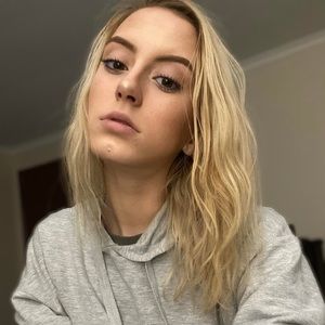 Meet your Posher, Kendra